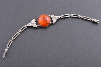  Silver And Amber Retro Bracelet 
