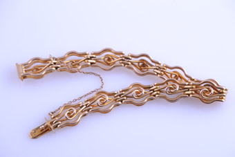 18ct Yellow Gold Victorian Bracelet