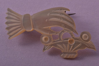 Mother-Of-Pearl Victorian Brooch