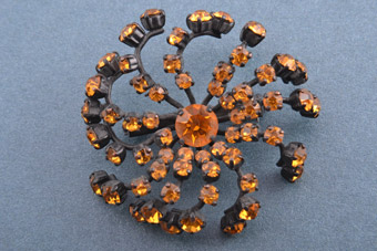 Vintage Brooch With Paste