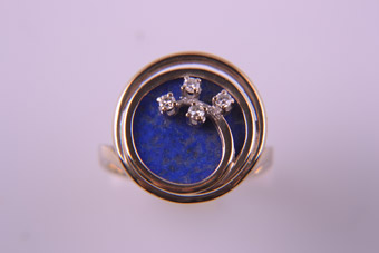 Gold Retro Ring With Lapis Lazuli And Diamonds