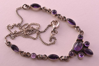 Silver Modern Necklace With Amethysts