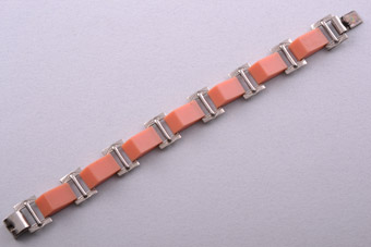 Art Deco Plastic And Chrome Bracelet