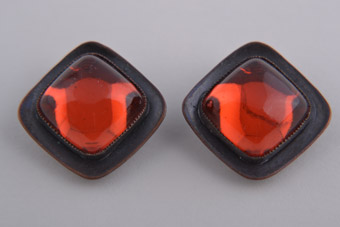 Retro Oxidized Clip On Earrings