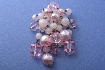 1950's Brooch With Beads