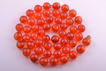1960's Necklace With Orange-Coloured Beads