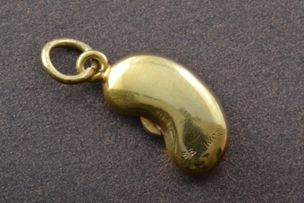18ct Yellow Gold Vintage Lucky Bean Charm 900f Amanda Appleby