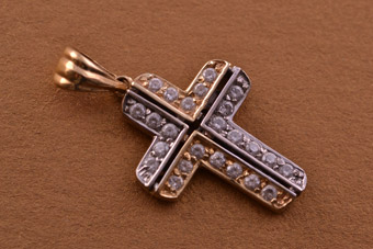 9ct Yellow Gold Modern Cross With Cubic Zirconia