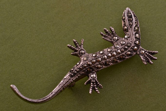 Silver Vintage Lizard Brooch With Marcasite