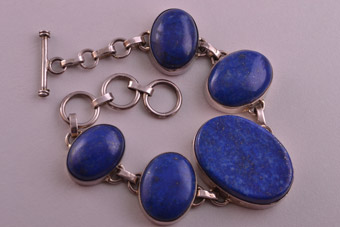 Silver Modern Bracelet With Lapis Lazuli