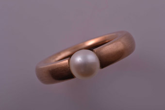 9ct Rose Gold 1960's Retro Ring With Pearl