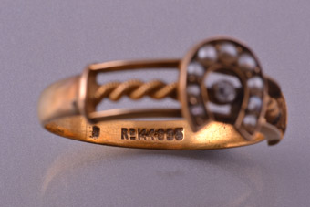 18ct Gold Victorian Ring