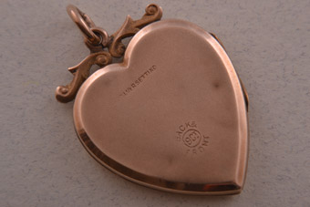 9ct Gold Victorian Locket