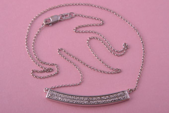 9ct White Gold Necklace With Diamonds