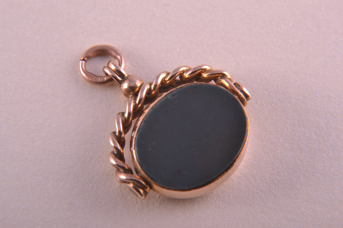 9ct Rose Gold Victorian Swivel With Bloodstone