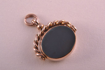 9ct Gold Victorian Swivel