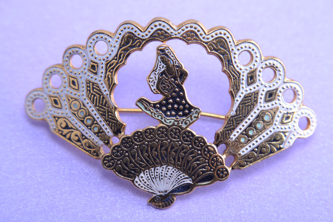 Gilt And Enamel Fan Brooch With A Spanish Dancer