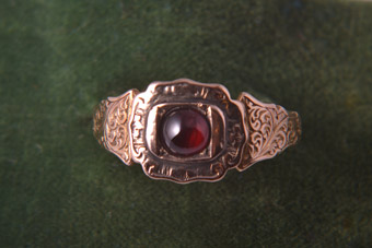9ct Gold Victorian Ring