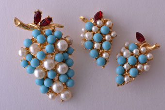 Gilt Vintage Demi Parure