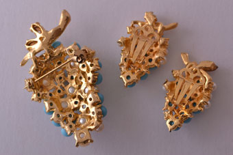 Gilt Vintage Demi Parure