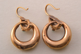 Gold Victorian Earrings