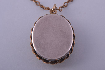 Victorian Pendant