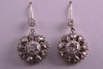 Gold Victorian Earrings