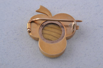 18ct Gold Brooch