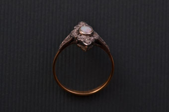 Gold Art Deco Ring