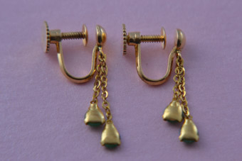 18ct Gold Earrings