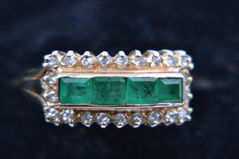 18ct Yellow Gold Ring
