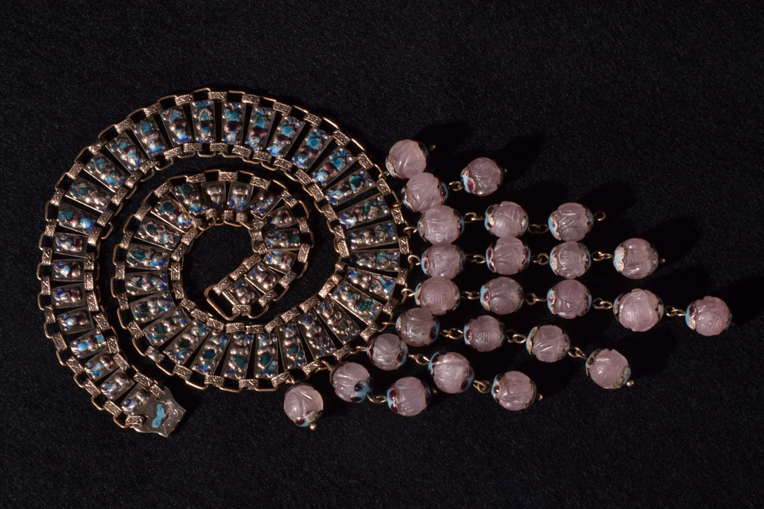 1920's Oriental Necklace With Rose Quartz