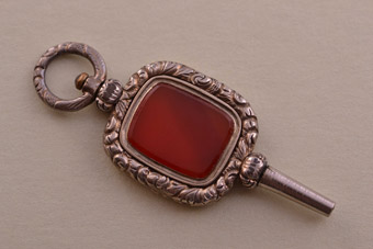 Gold Cased Victorian Watch Key With Carnelian