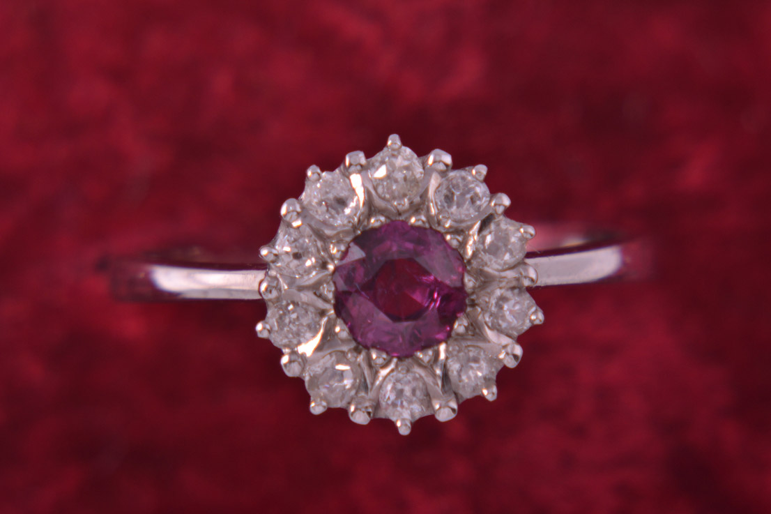 18ct White Gold Ring With A Ruby And Diamonds
