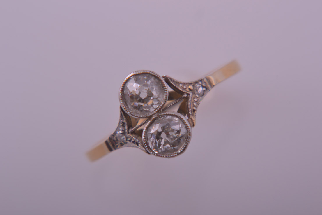 18ct Gold 1920's Ring With Diamonds