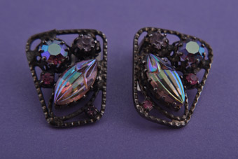 1960's Clip On Earrings With Pink Crystal