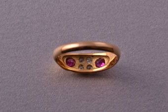Gold Edwardian Ring