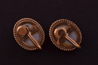 Gold Vintage Earrings