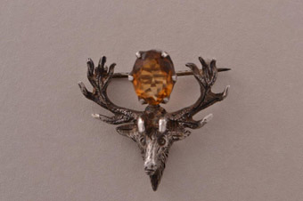 Silver Vintage Scottish Stag Brooch 