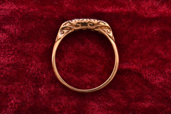 18ct Gold Victorian Ring