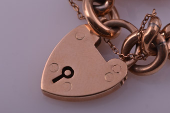 9ct Gold Vintage Bracelet