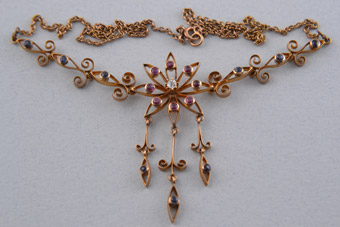 15ct Gold Necklace