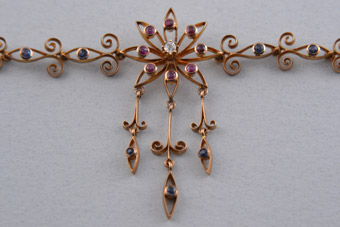 15ct Gold Necklace
