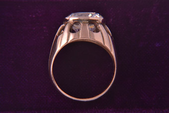 9ct Gold Ring
