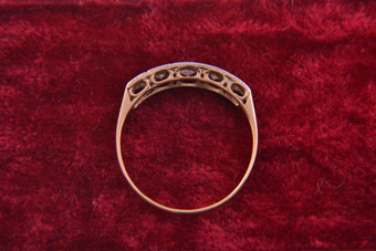 18ct Gold Vintage Ring