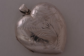 Silver Vintage Large Opening Heart Locket