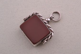 Silver Victorian Swivel