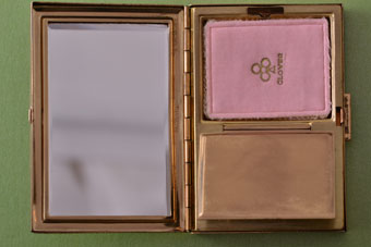 Damascene Powder Compact