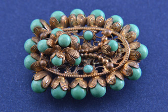Gilt Vintage Dress Clip