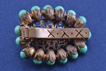 Gilt Vintage Dress Clip